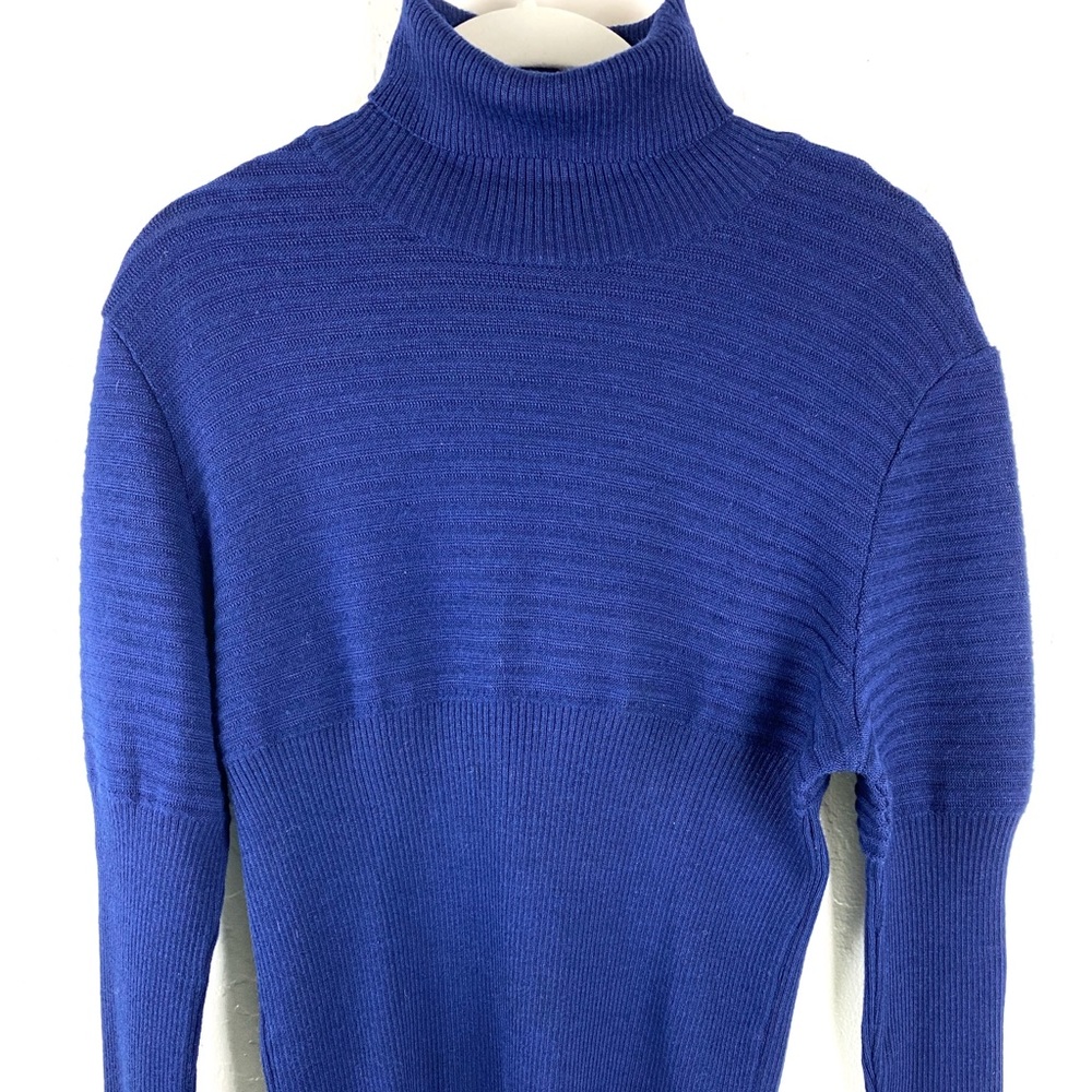 Vintage Falke Germany 44 D / 12 US Turtleneck Knit